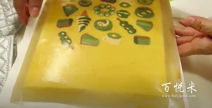 日本小姐姐做的奶油蛋糕卷，個個都像藝術(shù)品，美到不忍下口哇